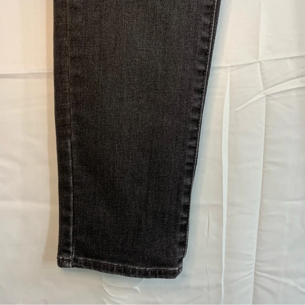 Levi Strauss 311 Shaping Skinny Black Denim Jeans, size 33 - Picture 7 of 16